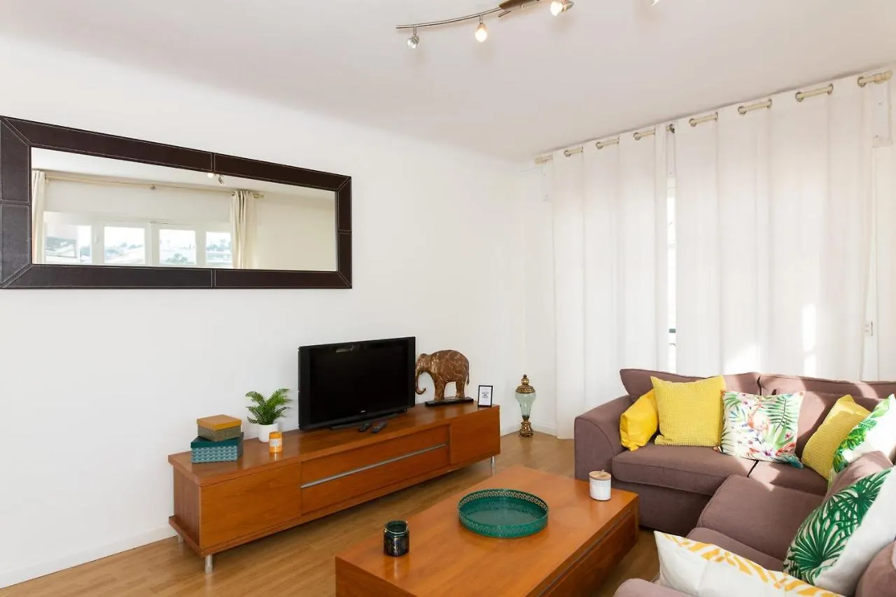 קאן 2-Br Apartment 2 Min From The Beaches